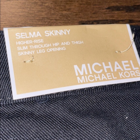 Jeans - Picture 3 of 6